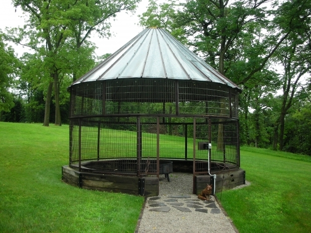 Wire Corn Crib Gazebo