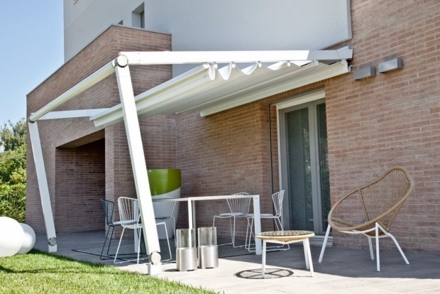 Pergola Attached To House Roof