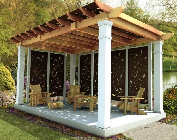 Pergola Privacy Screen