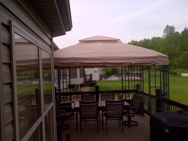 Garden Oasis Bay Window Gazebo
